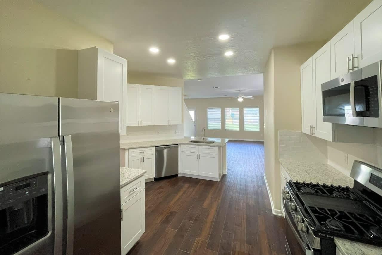 14402 Narnia Vale Court