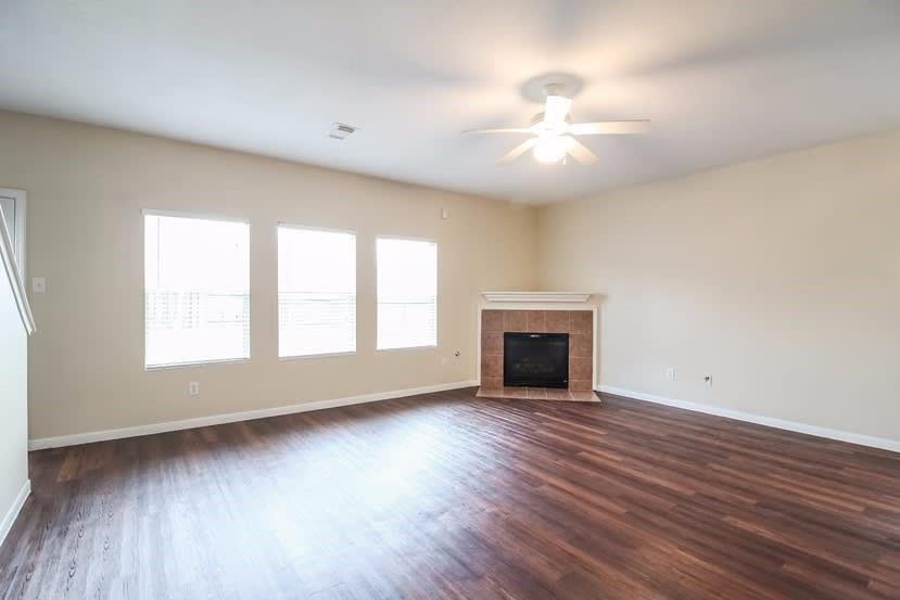 14402 Narnia Vale Court