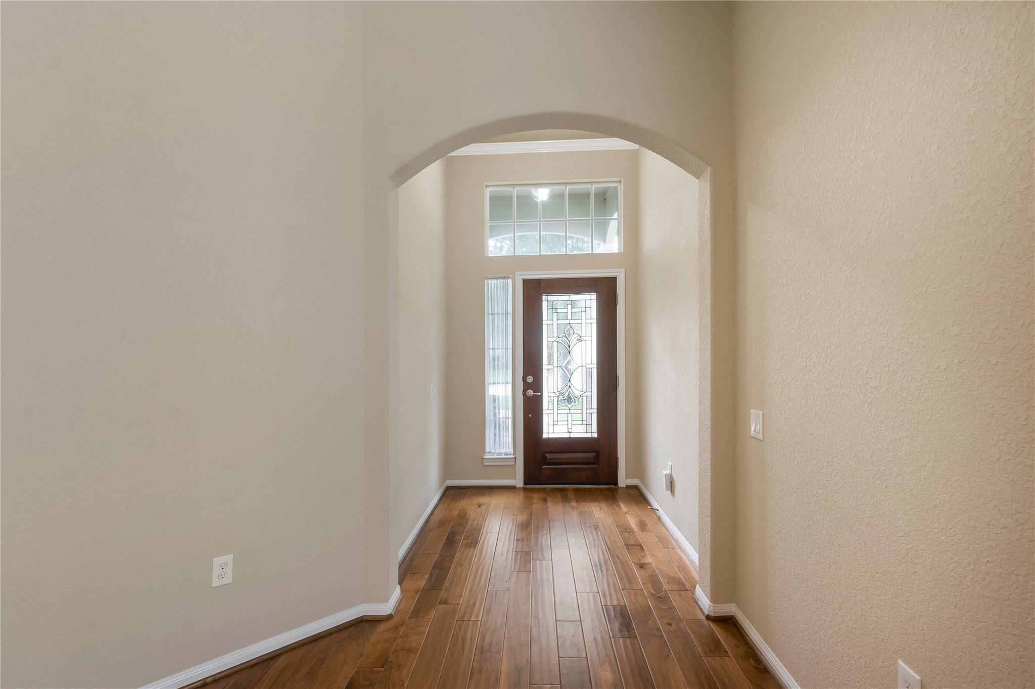 19314 Blue Cove Court Court