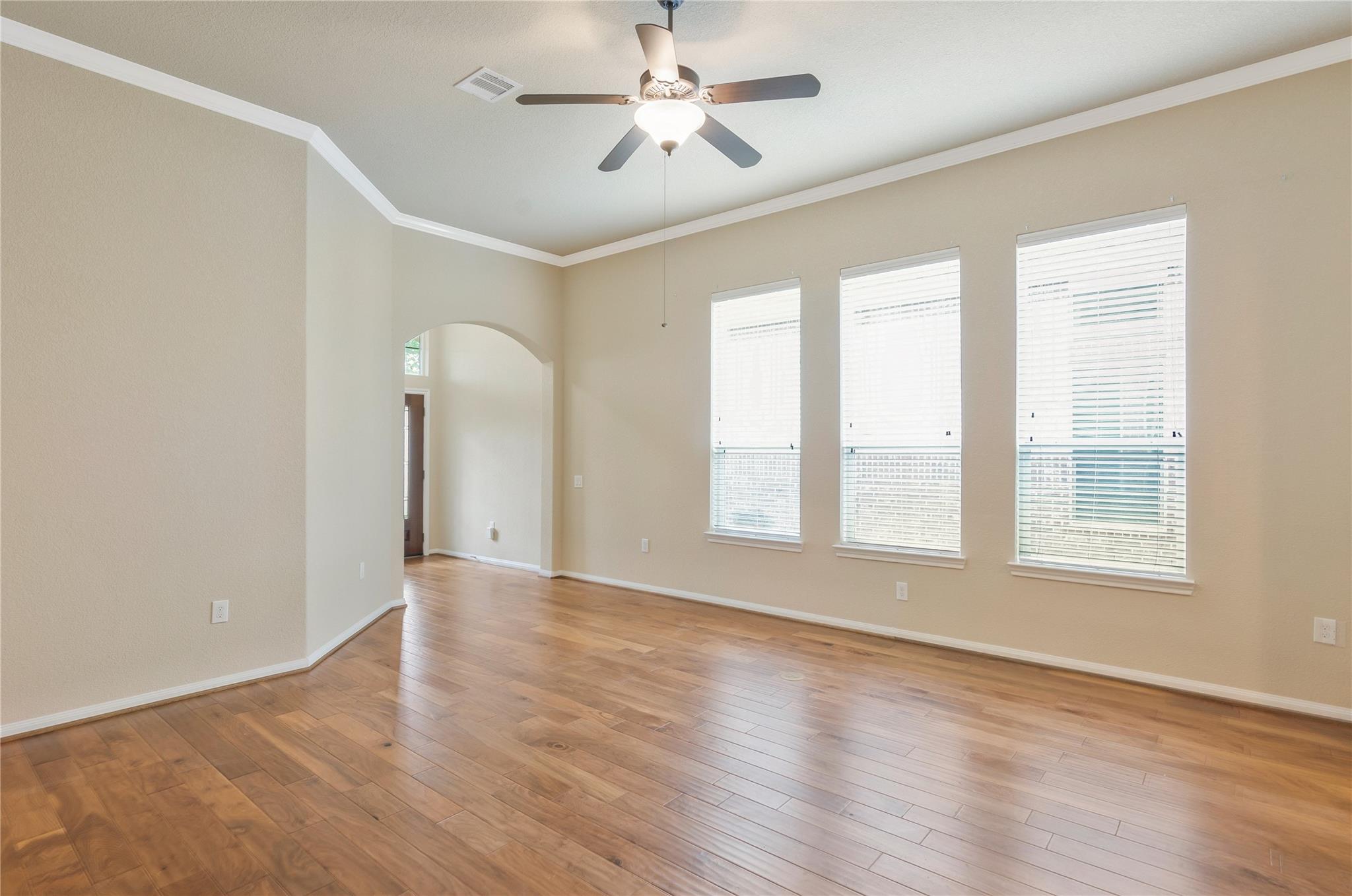 19314 Blue Cove Court Court