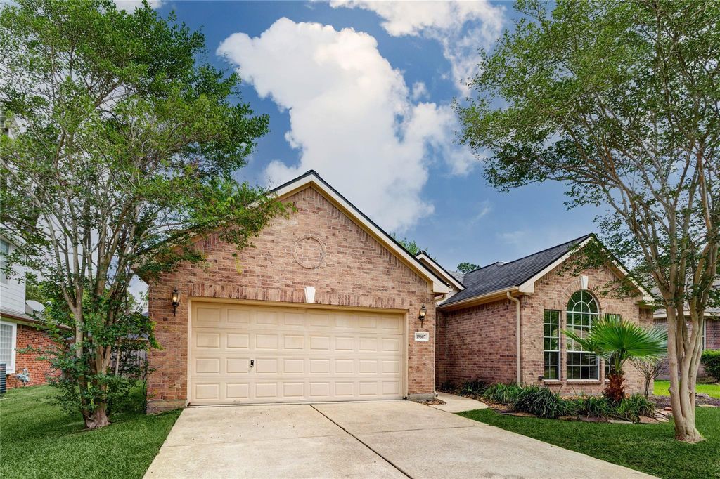 Photo of 19607 Water Point Trail, Humble, TX 77346 (MLS # 51196156)