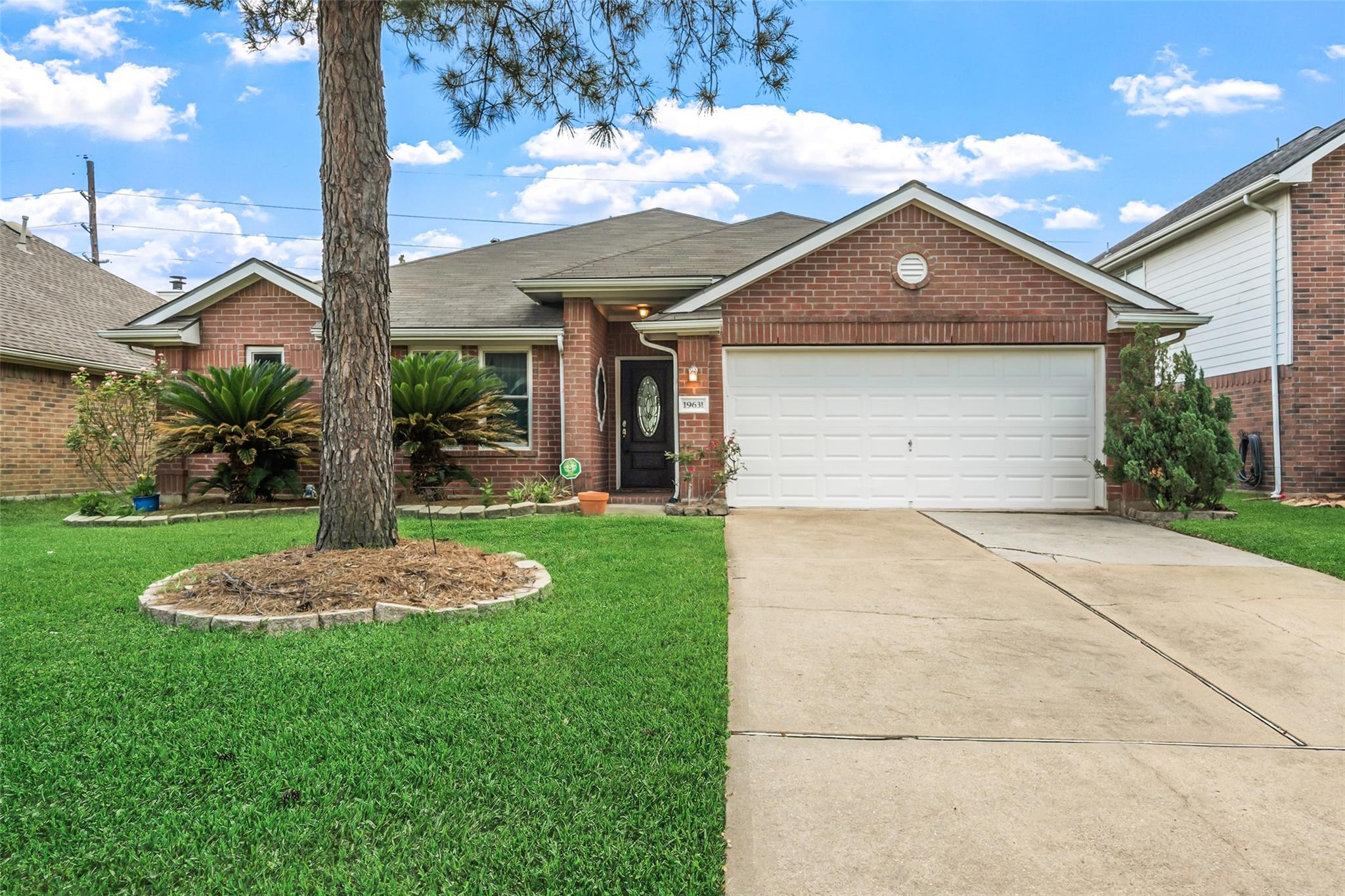 19631 Amistad Drive