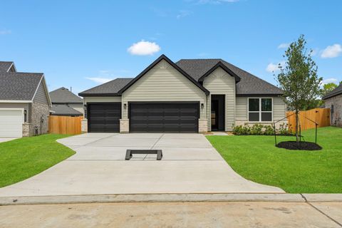 Photo of 4613 Vernal Loop Drive, Conroe, TX 77303 (MLS # 61619592)