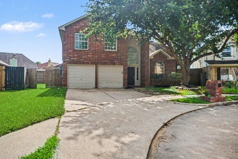 Homes For Sale - 5123 Chase Park Gate Street<br/> Bacliff, TX 77518