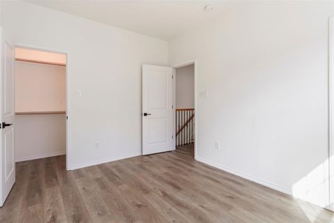 Tiny photo for 1277 Oakmont Villas Drive, Houston, TX 77091 (MLS # 41256496)