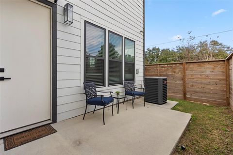 Tiny photo for 1277 Oakmont Villas Drive, Houston, TX 77091 (MLS # 41256496)