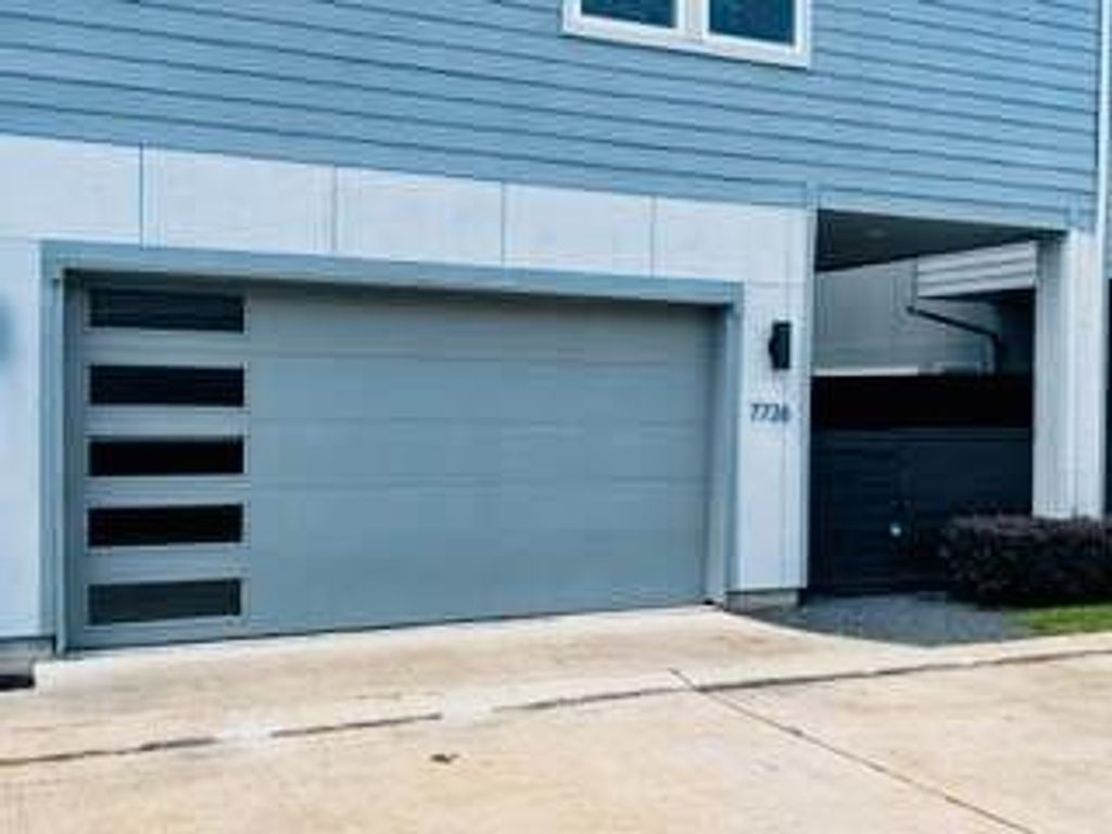 Photo of 7726 Jacquelyn Oaks Road, Houston, TX 77055 (MLS # 41252571)