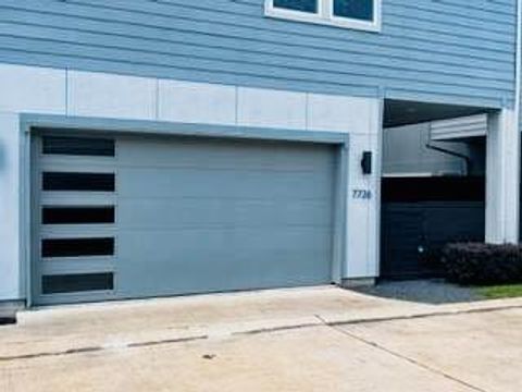 Photo of 7726 Jacquelyn Oaks Road, Houston, TX 77055 (MLS # 41252571)