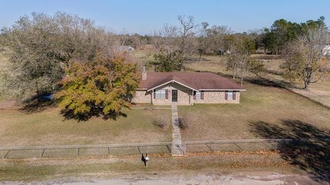 Photo of 956 Lightfoot Road, Lufkin, TX 75901 (MLS # 39868268)