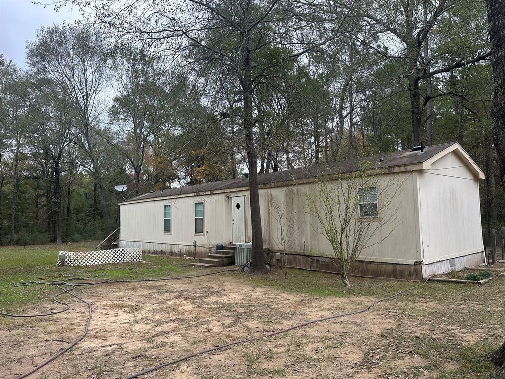 Photo of 944 Whispering Pine Lane, Lufkin, TX 75901 (MLS # 63408305)