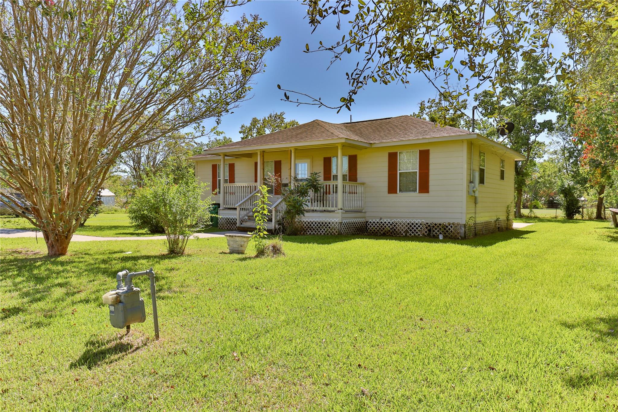 123 Robinson Road
