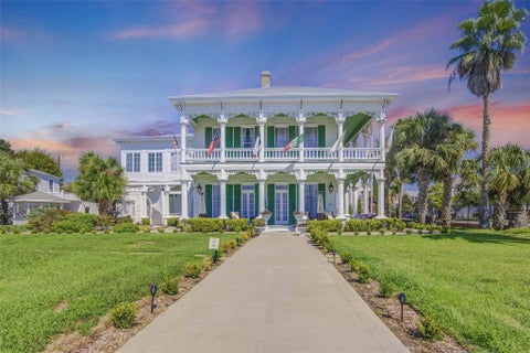 Photo of 1502 Market Street, Galveston, TX 77550 (MLS # 62409434)