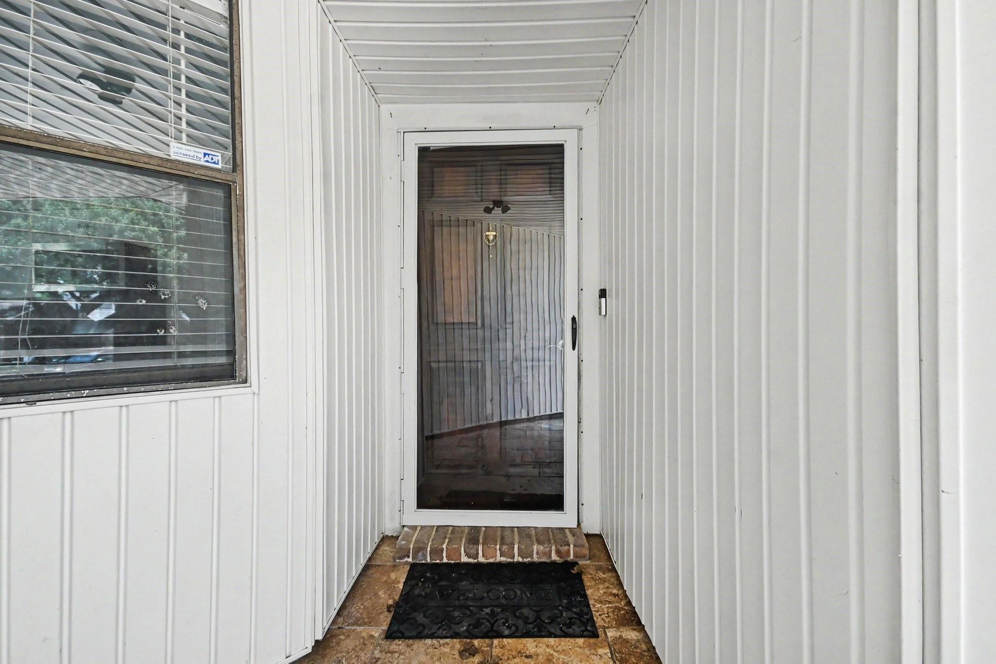 1915 Fernspray Lane
