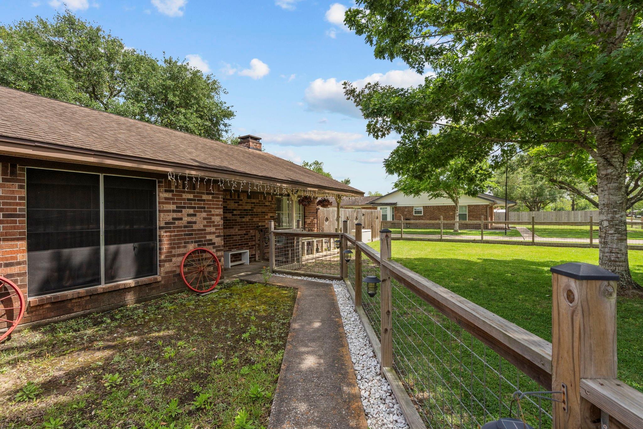 3731 Avenue G 1/2