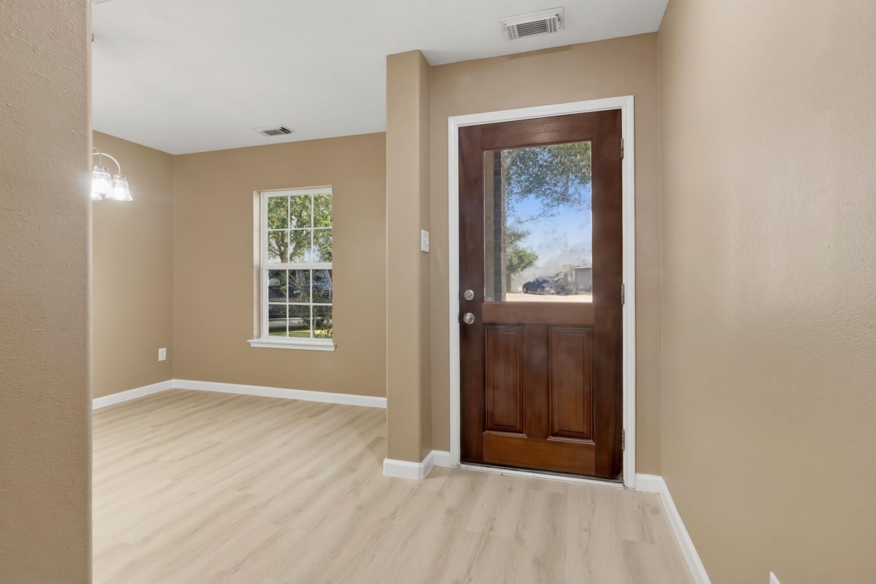 5919 Laramie River Court