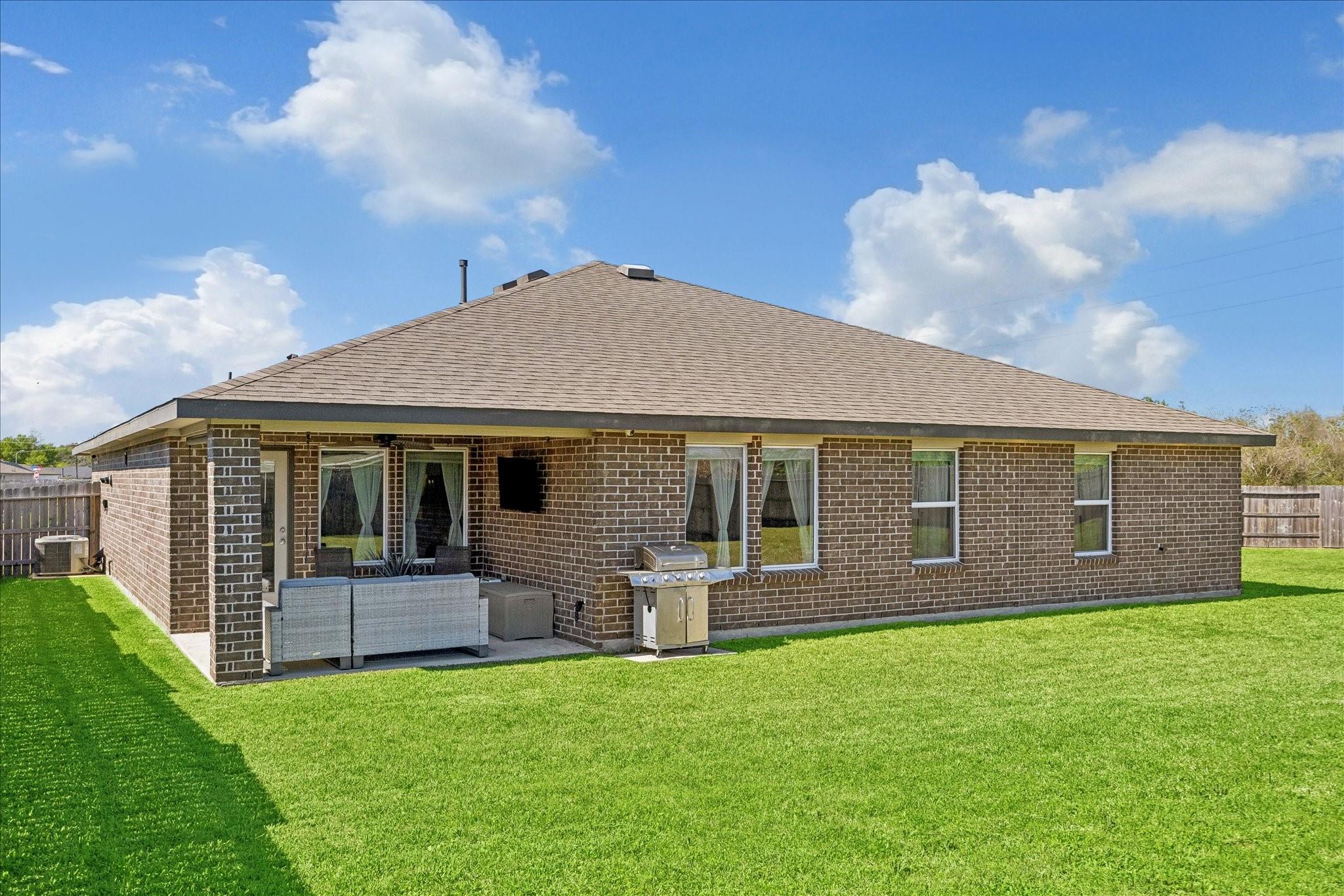 3403 Lake Landing Lane