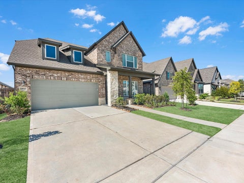 Photo of 11823 Sawgrass Drive, Mont Belvieu, TX 77523 (MLS # 44909490)