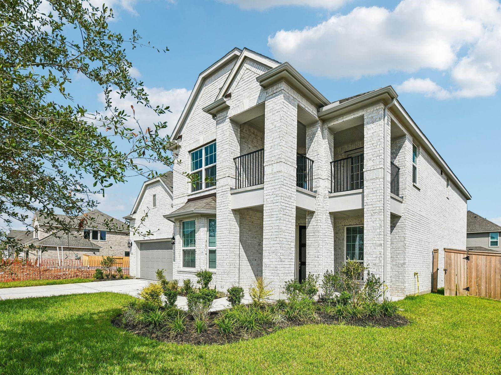 5225 Great Oaks Drive