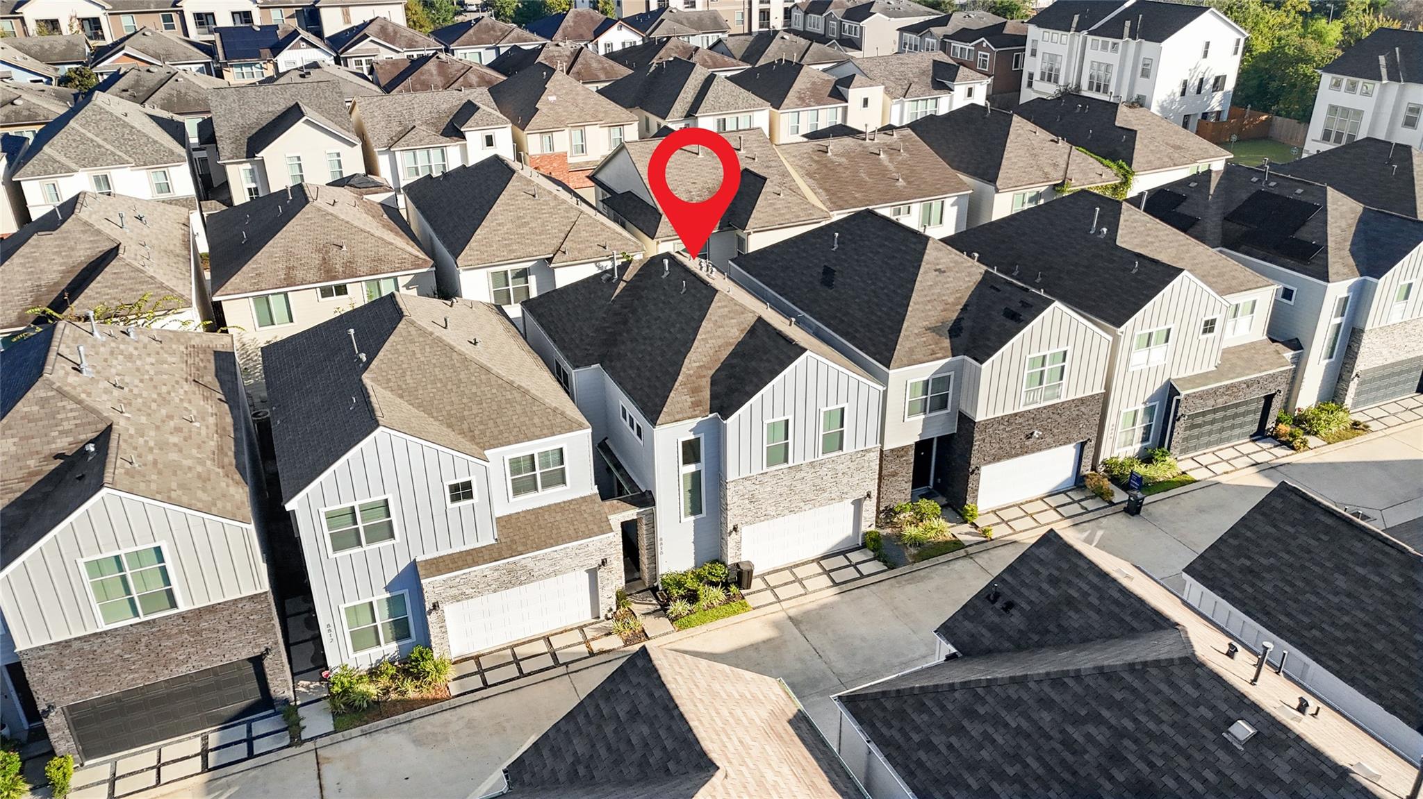 8810 Hollister Pine Court