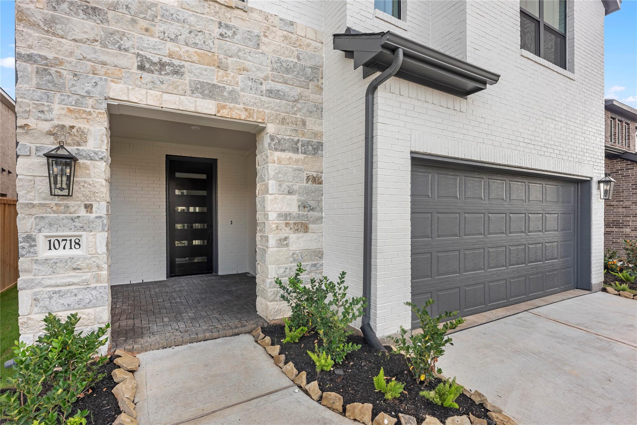 10718 Aquila Star Drive