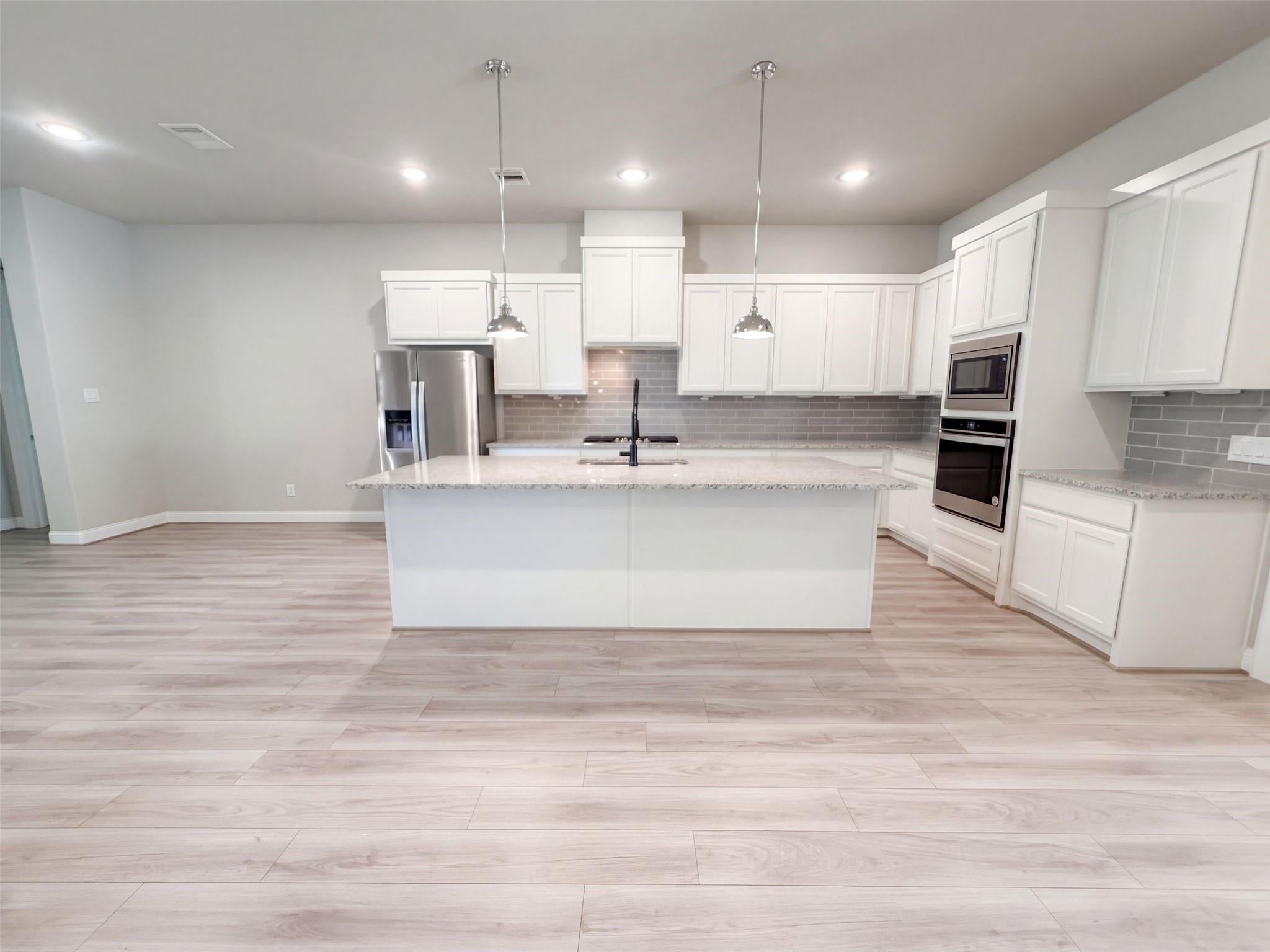 317 Treaty Oak Court