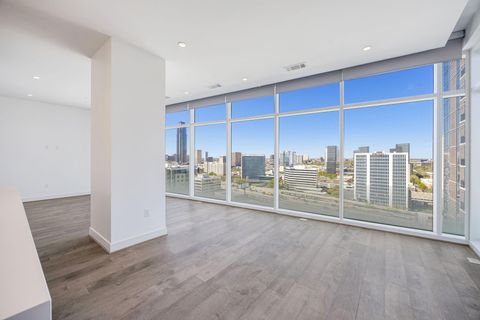 4521 San Felipe Street 1704 Houston TX 77027