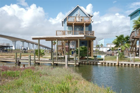 Photo of 104 Pompano Lane, Surfside Beach, TX 77541 (MLS # 45276790)