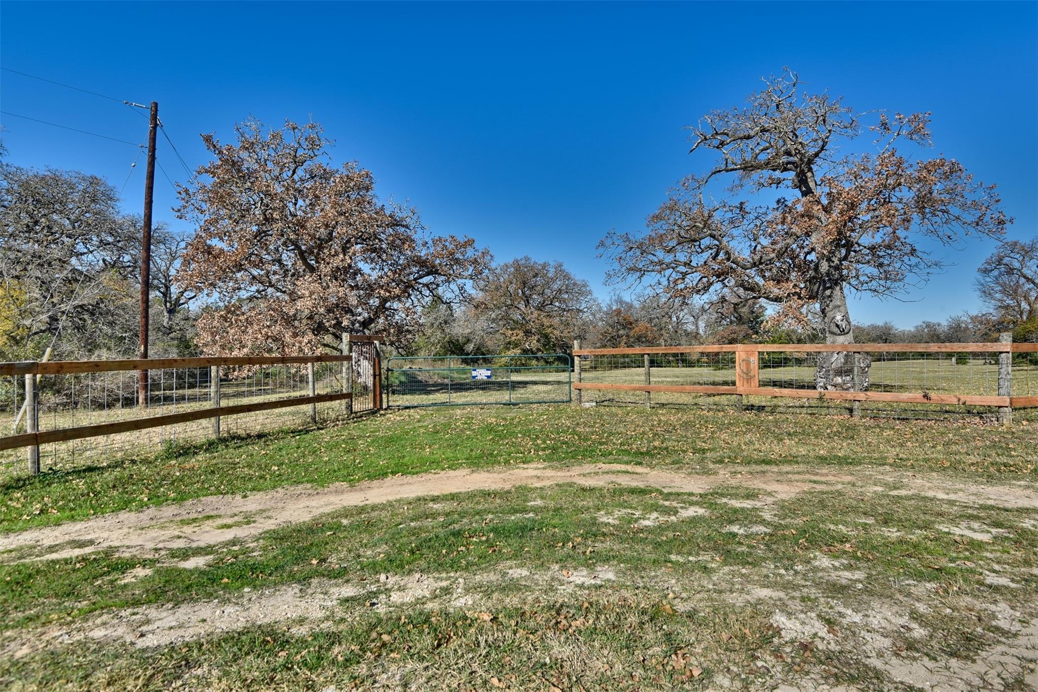 2869 Rockin C S Ranch Road