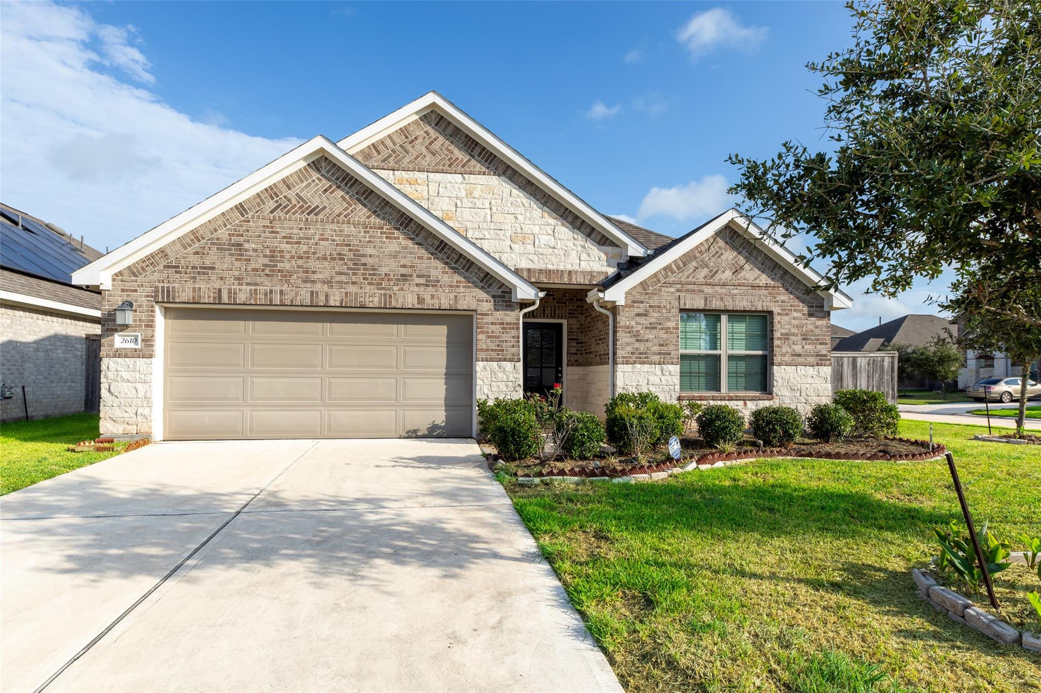 2610 Blue Abbot Drive
