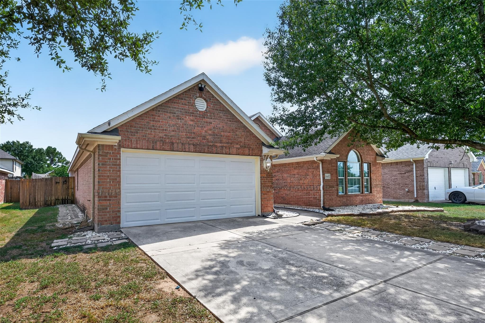 2127 Hannover Way
