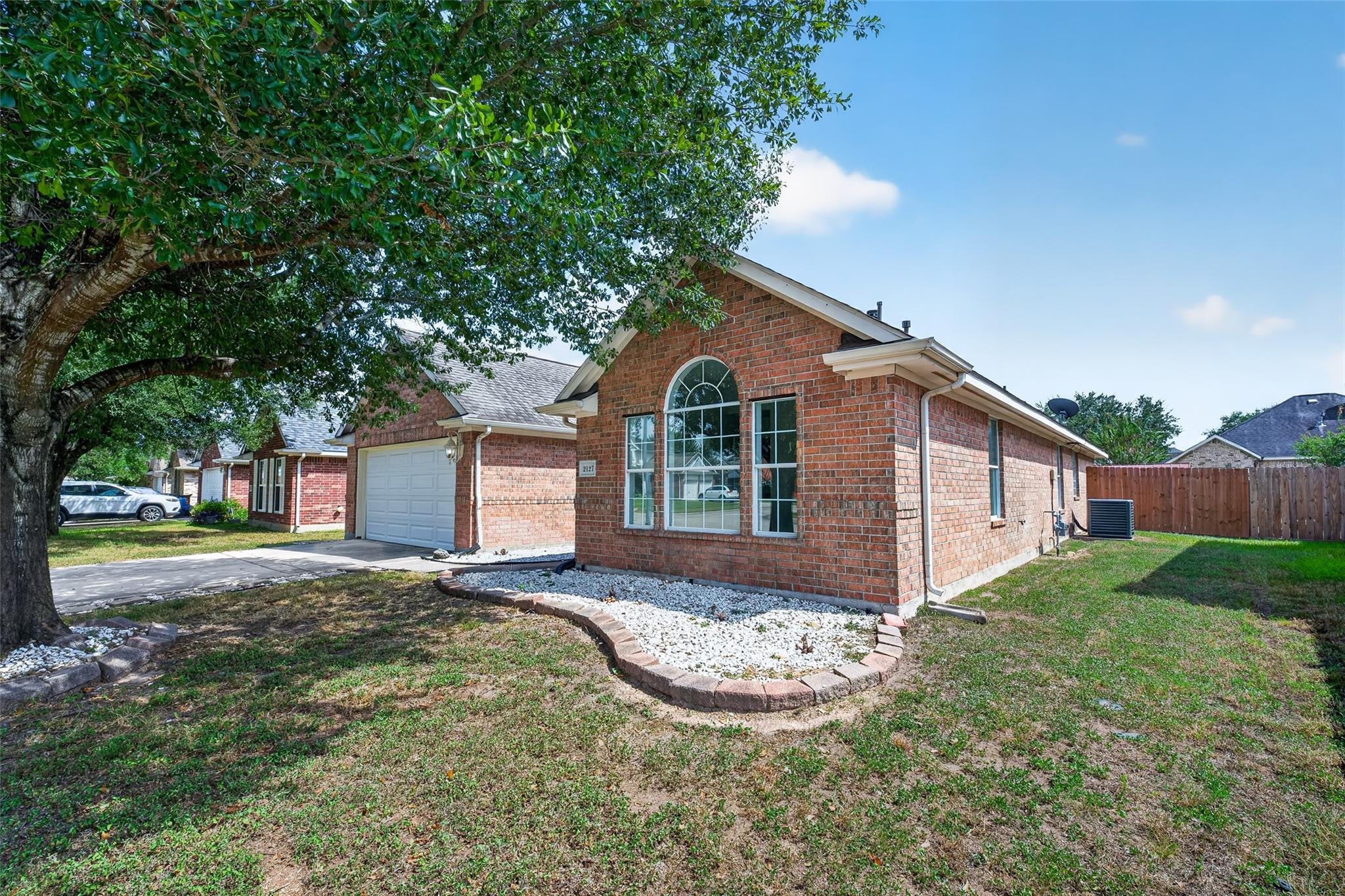 2127 Hannover Way