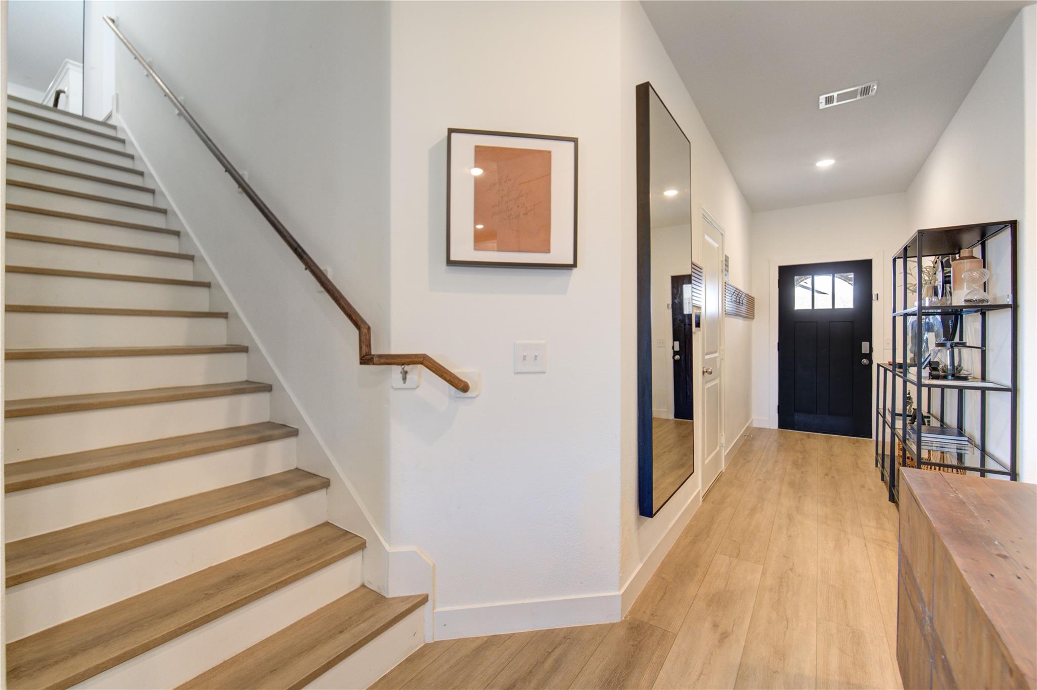 8206 Wave Arbor Drive