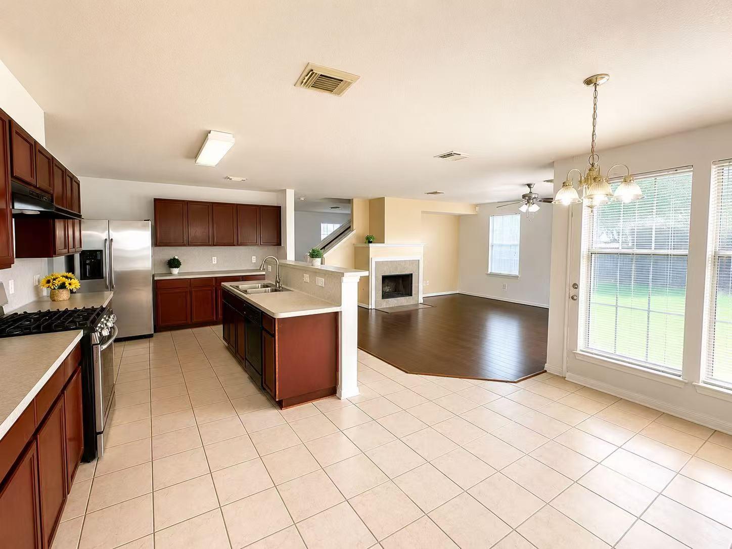 3519 Benjamin Franklin Lane