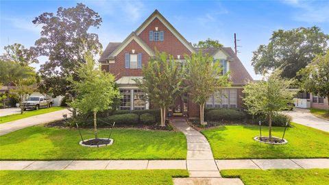 Photo of 14915 Windmill Cove Lane, Cypress, TX 77429 (MLS # 82923513)