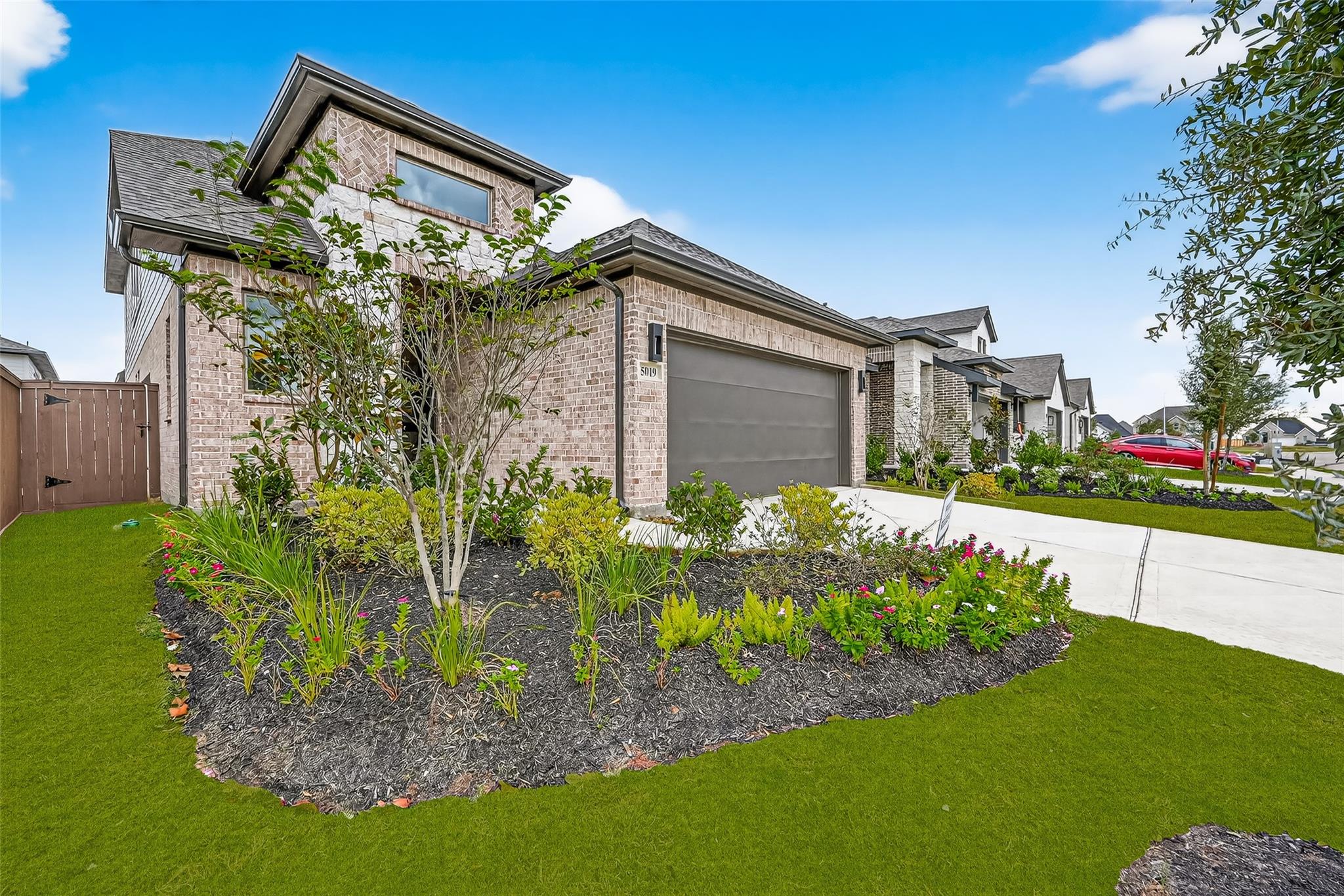 5019 Bowen Prairie Drive