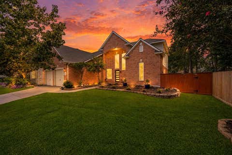 Photo of 2827 Cottonwood Walk Court, Spring, TX 77388 (MLS # 70065651)
