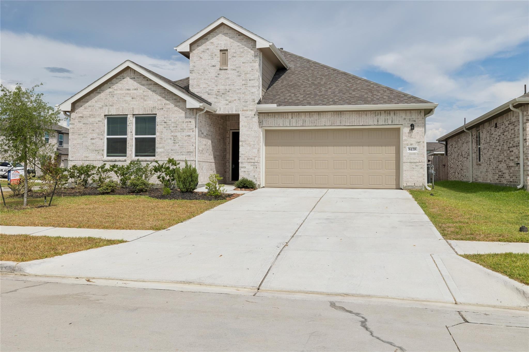 8438 Tranquil Bay Court