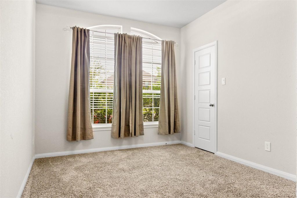 Photo of 25008 Calais New Court Lane, Kingwood, TX 77339 (MLS # 35859213)