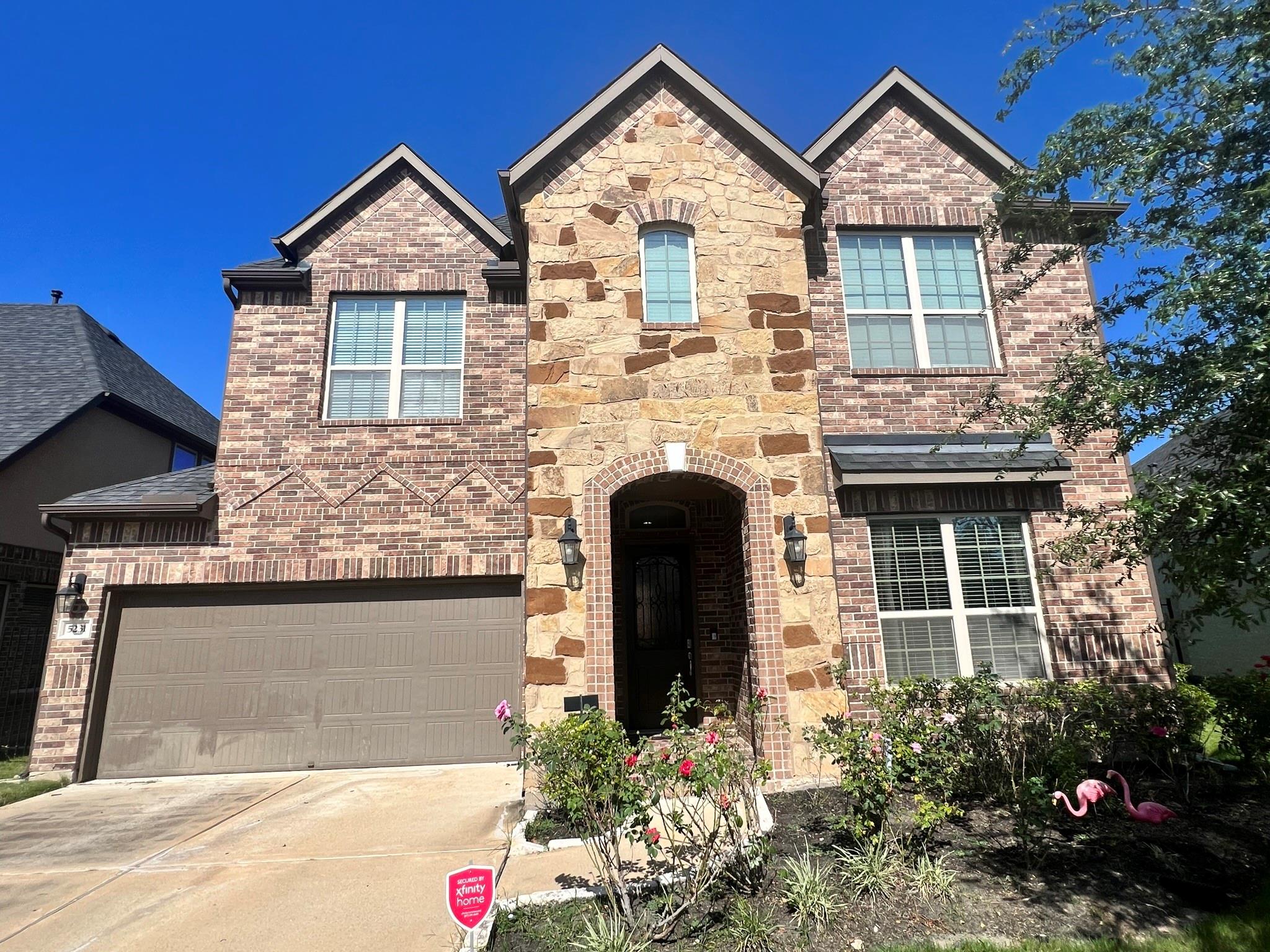5231 Pickford Grove