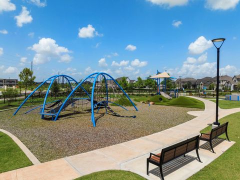 Tiny photo for 27322 Leeward Jetty Drive, Katy, TX 77493 (MLS # 28864652)