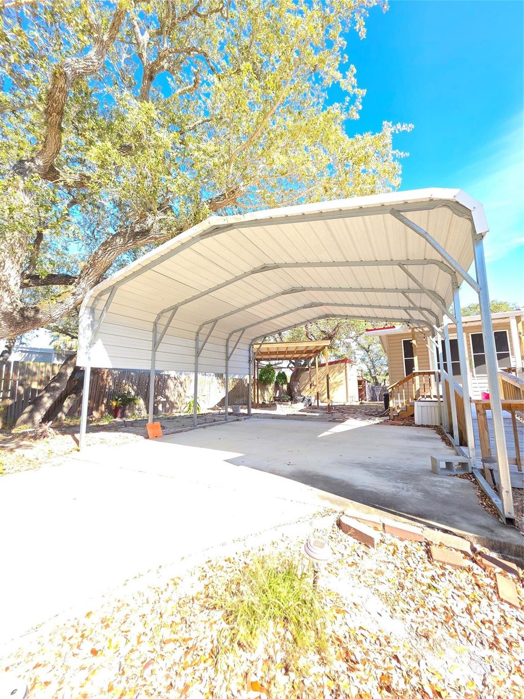 Photo of 5 Saint Charles Bay Drive, Rockport, TX 78382 (MLS # 37921565)