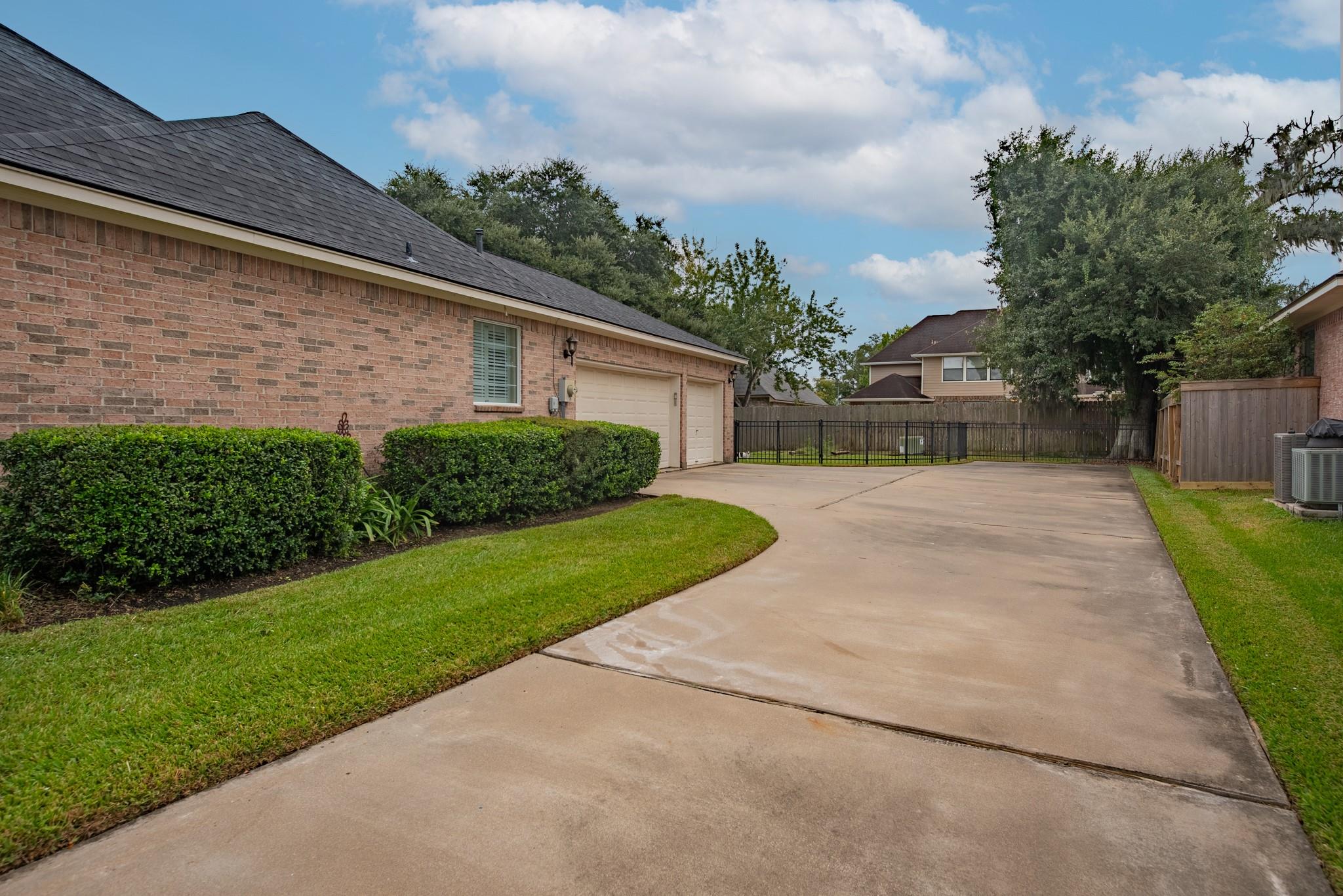204 Arrowhead Drive