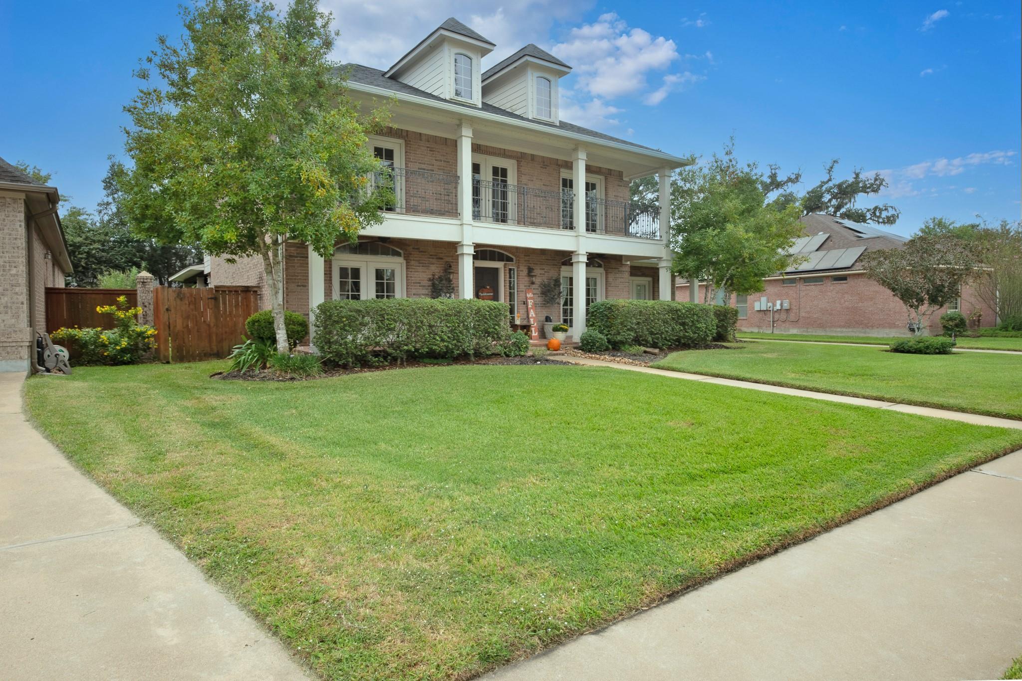 204 Arrowhead Drive