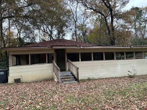 Photo of 111 Lazy Trail, Conroe, TX 77316 (MLS # 46428801)