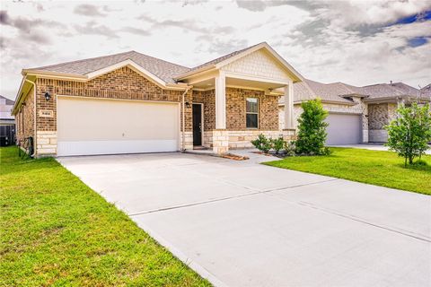 Photo of 8414 Quiet Bay Drive, Baytown, TX 77523 (MLS # 89724922)