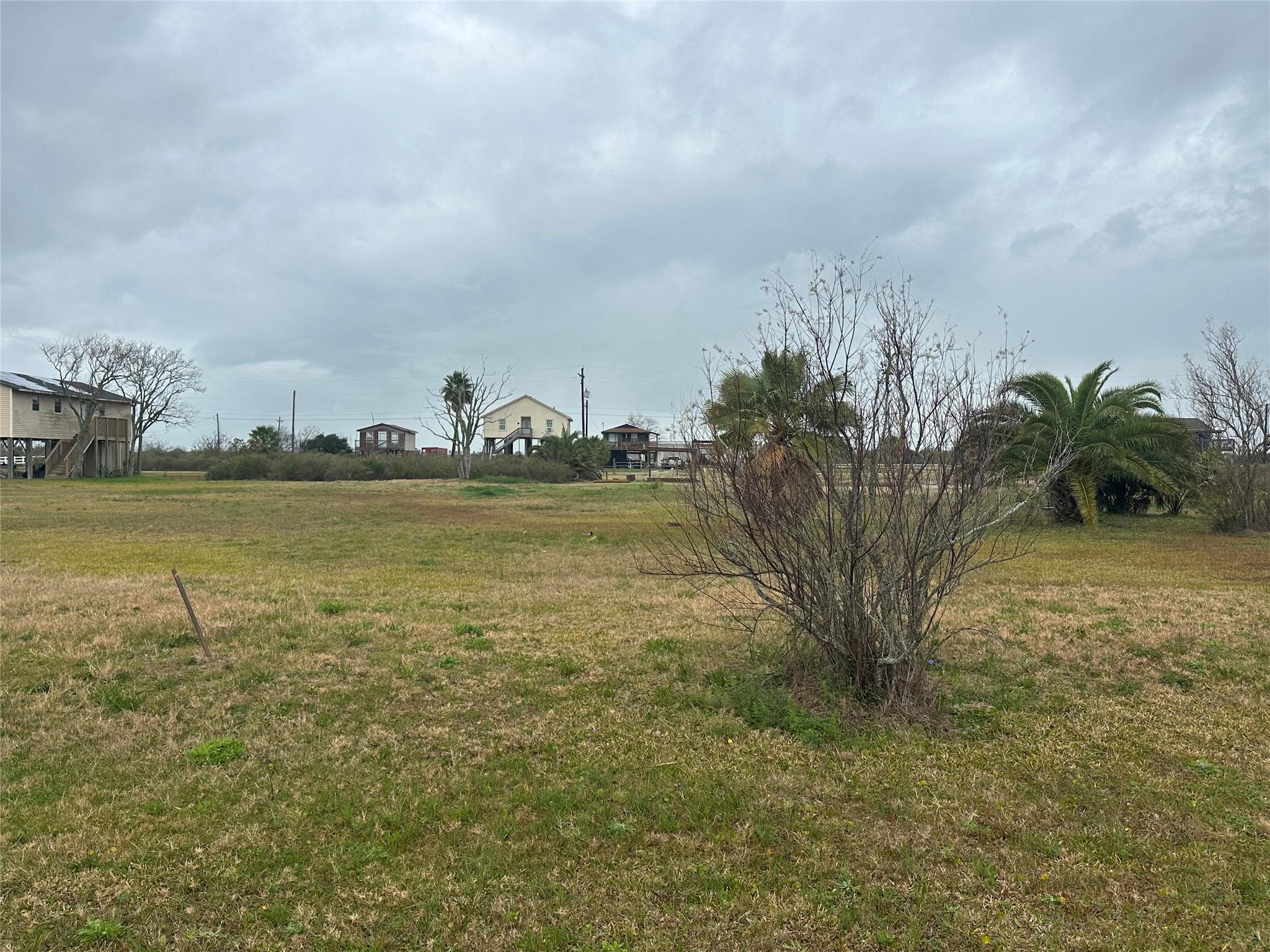 Lots 7-8 Front Avenue