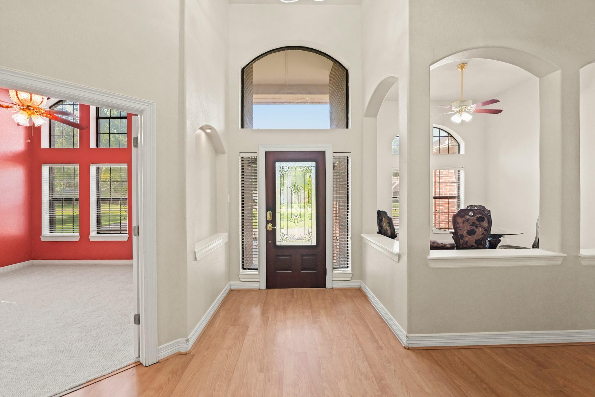 199 Holly Lane