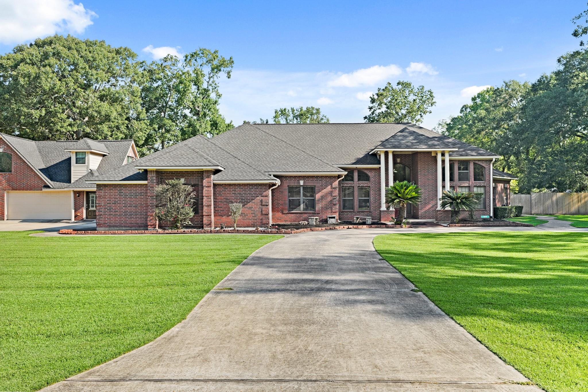 199 Holly Lane