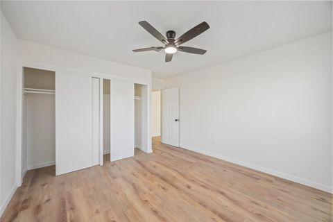 Tiny photo for 5942 Ridgeway Drive, Houston, TX 77033 (MLS # 78097397)