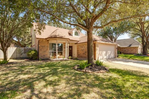 Photo of 19530 Stamford Drive, Tomball, TX 77375 (MLS # 22730059)